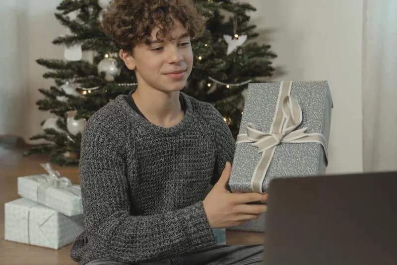 Jaki prezent dla 14 latka, który zaskoczy i uszczęśliwi?