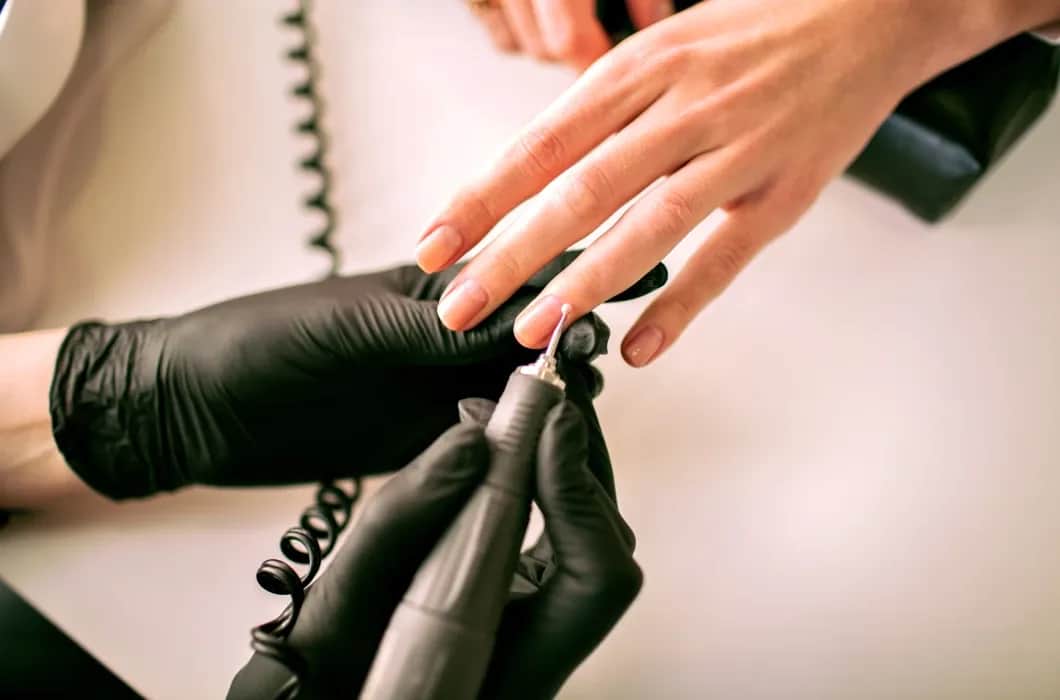 Ranking frezów do paznokci: najlepsze modele, które warto znać