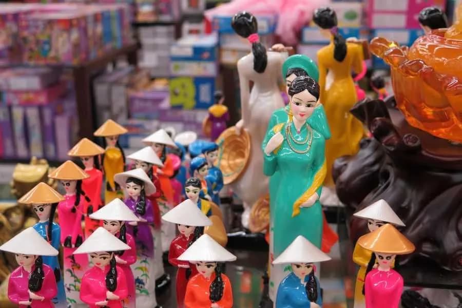 Co warto kupić w Wietnamie? Unikalne pamiątki i lokalne skarby