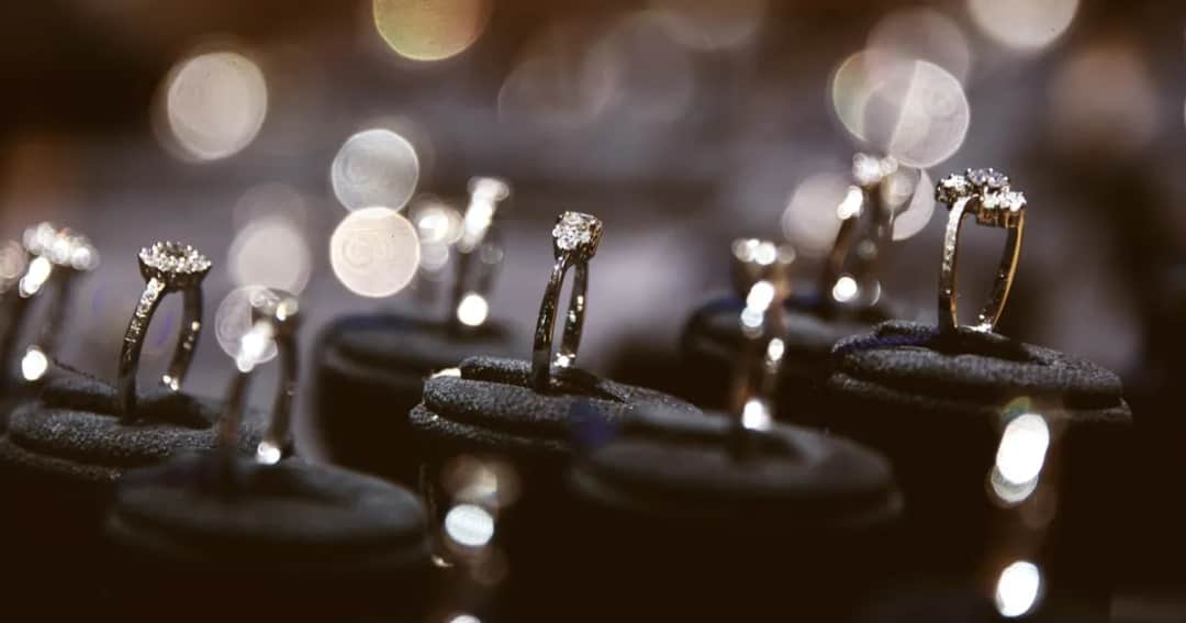 Ranking jubilerów w Polsce - kto rządzi na rynku biżuterii?